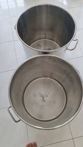 White steel barrel