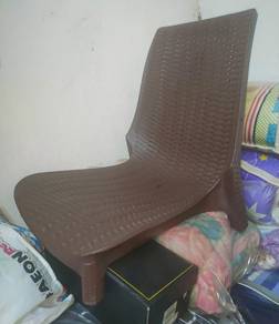 Kerusi Pendek