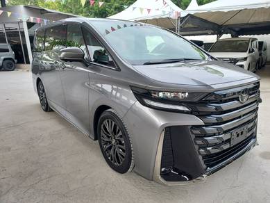 Toyota Vellfire Z PREMIER in Puchong, KUL