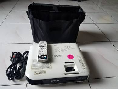 Epson VS240 SVGA 3LCD Projector,