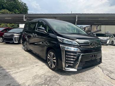 Toyota Vellfire ZG in Damansara Kim, SGR