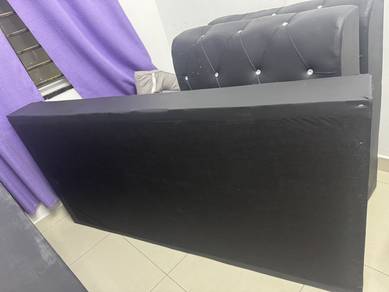 mattress with bed frame SINGLE