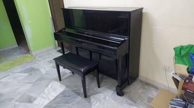 Piano for sale