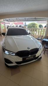 BMW 330i 30i M SPORT in Seremban, NSN