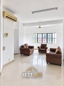 Condominium For Sale in Regency Condominium