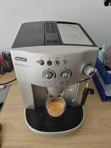 Delonghi Magnifica Automatic Coffee Machine 