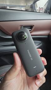 Insta360 X3