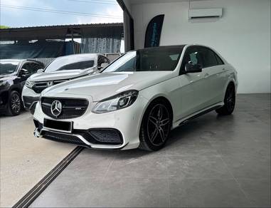 Mercedes Benz E250 250 AVANTGARDE (CKD) in Bukit Minyak, PNG