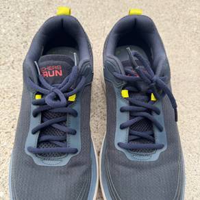 Sketchers Sports Shoes (Size US 7)