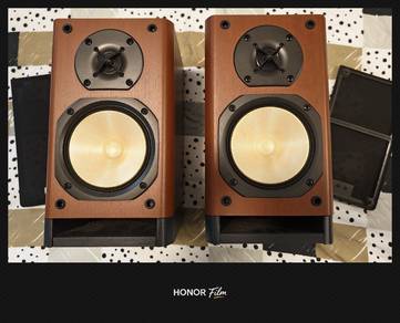 Onkyo speakers