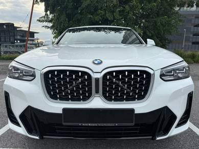 BMW X4 xDRIVE30i M SPORT in Balakong, SGR
