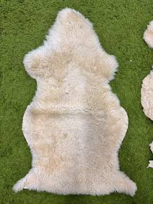 Cream Sheepskin Rug