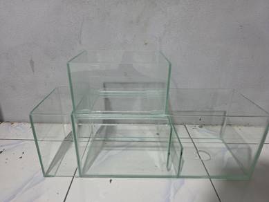 Top filter with dry box
