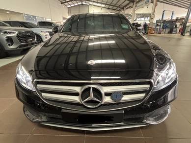 Mercedes Benz E200 200 AVANTGARDE (CKD) in Muar, JHR