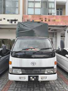 Lori Untuk Dijual