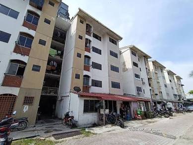 Flat For Sale in Petaling Jaya,SGR