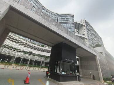 Condominium For Rent in Milano Eight