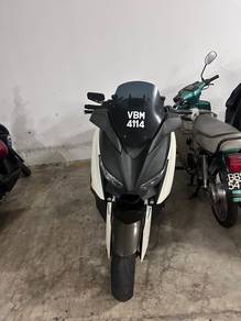 Yamaha XMAX