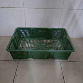 Basket plastic 