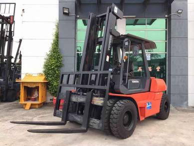 TOYOTA Forklift Diesel 5FD70 Recon 7 Ton Full Loan