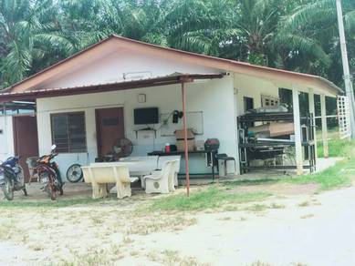Kandang Lembu dan Kambing di Melaka Pindah