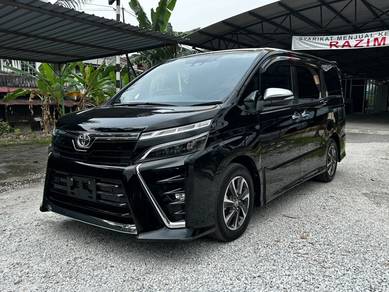 2021 Toyota Voxy ZS KIRAMEKI III
