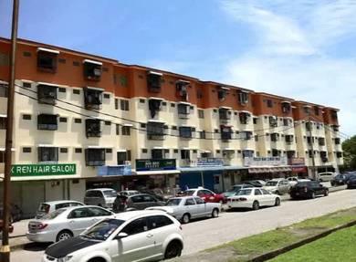 Apartment For Sale in Taman Mas, Teluk Kumbar