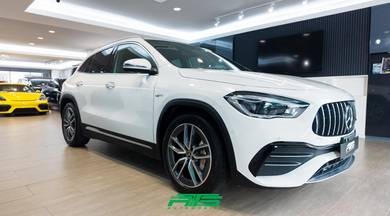 Mercedes Benz GLA35 35 AMG 4 MATIC in Bandar Sunway, SGR