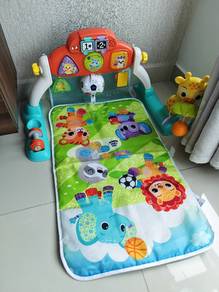 VTech Baby Kick & Score Playgym