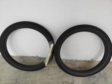 2 Pcs 20" X 2.125 (2.50) Solid Tyres Tires