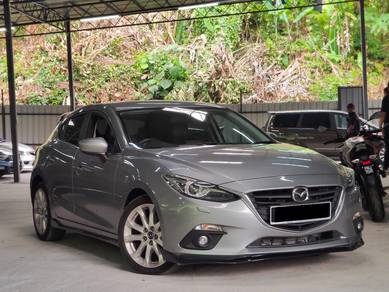 Mazda 3 HATCHBACK SKYACTIV (CKD) in Salak Selatan, KUL