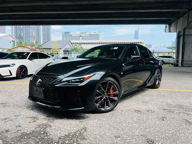 Lexus IS 300 F-SPORT in Cheras, KUL