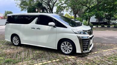 Toyota Vellfire ZA in Taman Tun Dr Ismail, KUL