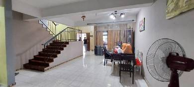2-storey Terraced House For Sale in Perling,JHR