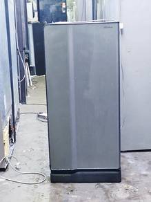 Toshiba refrigerator fridge 1door 185L