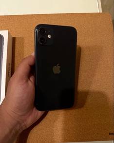 iPhone 11