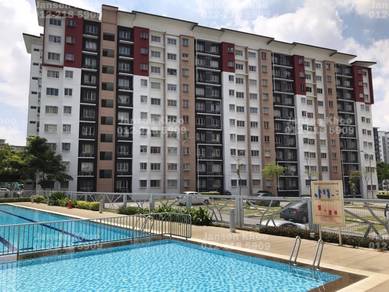 Room in Setia Alam, SGR