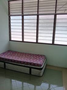 Room in Sungai Dua, PNG