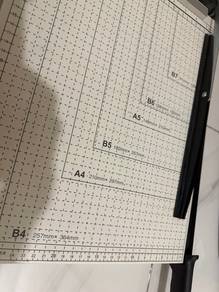 Paper Cutter
