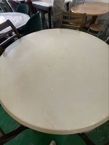 Set Meja Makan