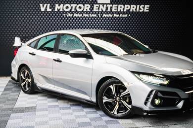 Honda Civic TC-PREMIUM in Desa Petaling, KUL