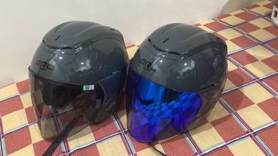 Helmet arc ritz