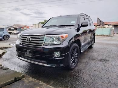 Toyota Land Cruiser ZX in Likas, SBH