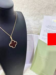 Van Cleef & Arpels Vintage Alhambra Pendant