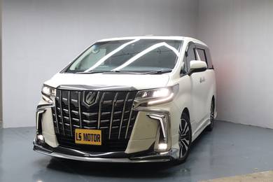 Toyota Alphard 2.5 SC in Petaling Jaya, SGR