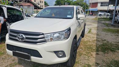 Toyota Hilux SINGLE CAB in Batu Pahat, JHR