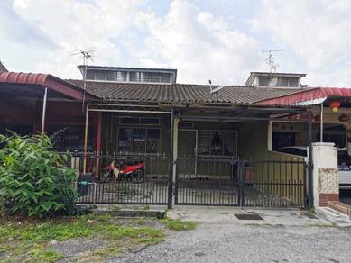 1-storey Terraced House For Sale in Hutan Melintang,PRK