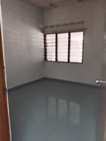 1-storey Terraced House For Rent in Bukit Beruang,MLK