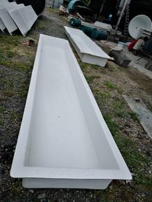 Fiberglass Fish Tank /  Plant Tray   :