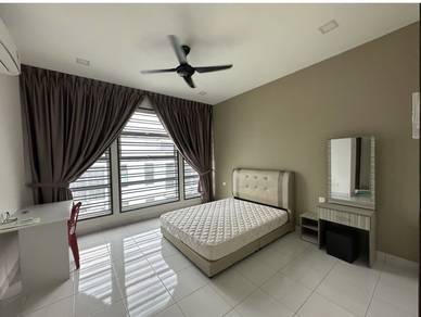 Room in Masai, JHR